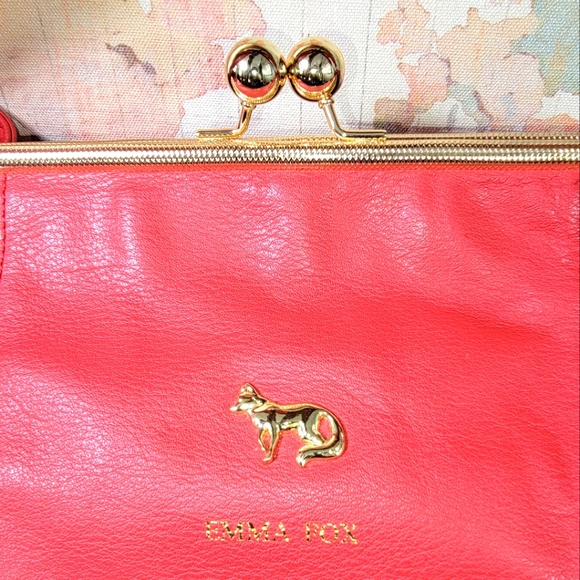 Emma Fox Large Red Leather Tote W/ Floral design interior - Picture 5 of 6